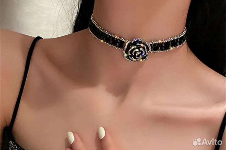 Колье чокер в стиле шанель