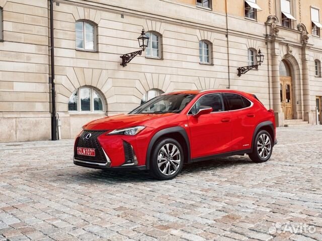 Плёнка для оклейки фар на автомобиле Lexus UX (201