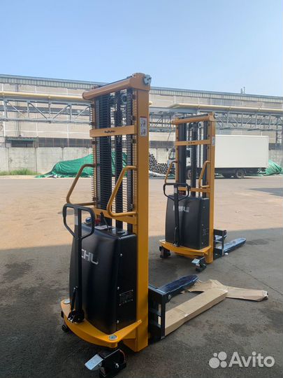 Электрический Штабелер SPN15-16 CHL