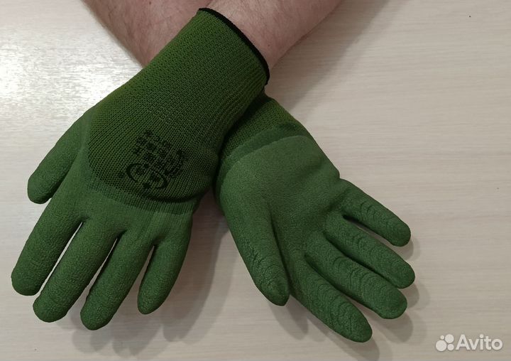 Перчатки