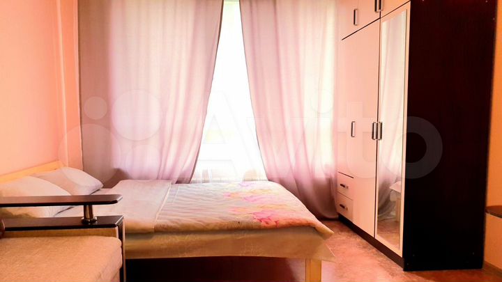 2-к. квартира, 65 м², 1/25 эт.