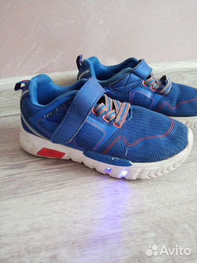 Кроссовки для мальчика