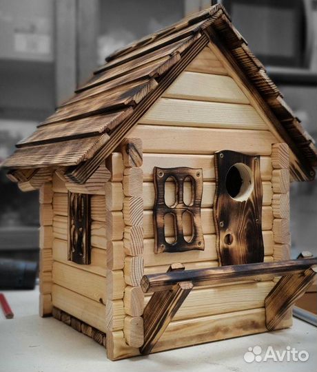 Кормушки, скворечники, бельчатник