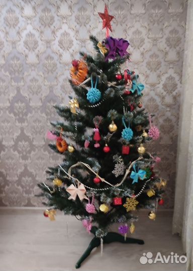 Елка искусственная