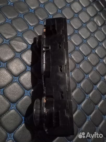 Управление климатом Renault Logan 2