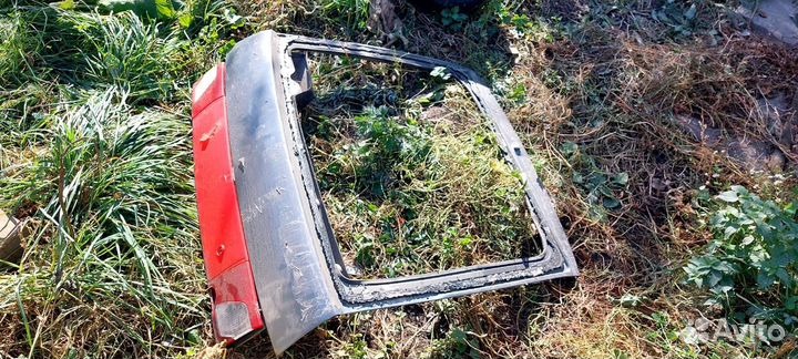 Крышка багажника ваз 2112