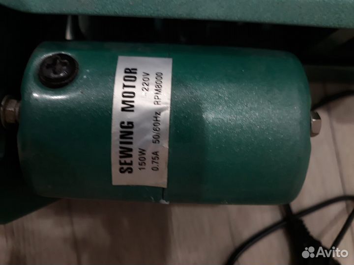 Оверлок для швейной машины бу