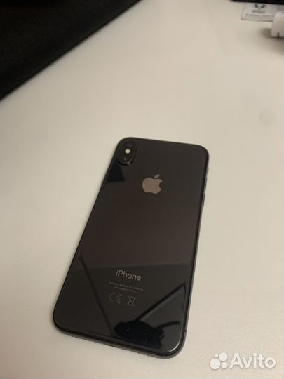 iPhone X, 64 ГБ