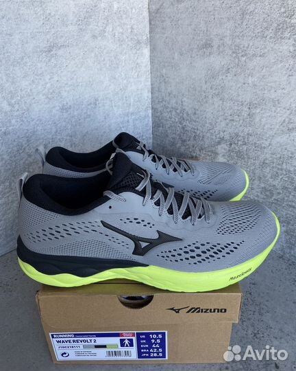 Кроссовки для бега Mizuno Wave Revolt 2 Grey