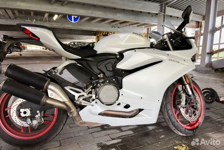 Ducati Panigale 959