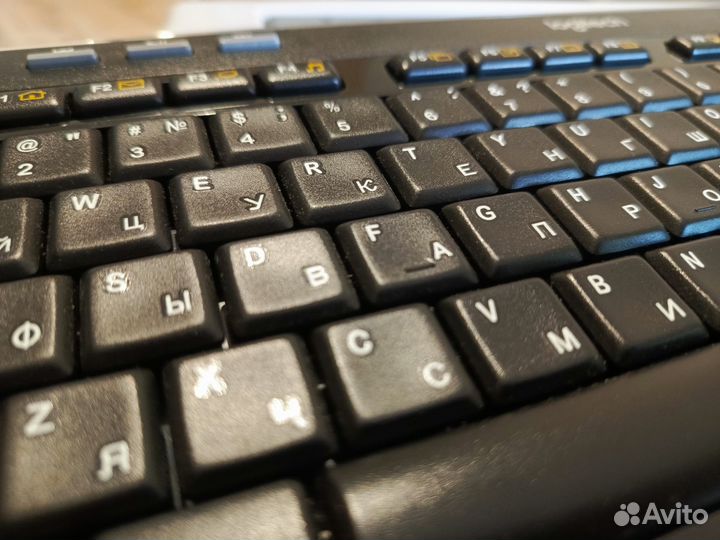 Беспроводная клавиатура Logitech K520