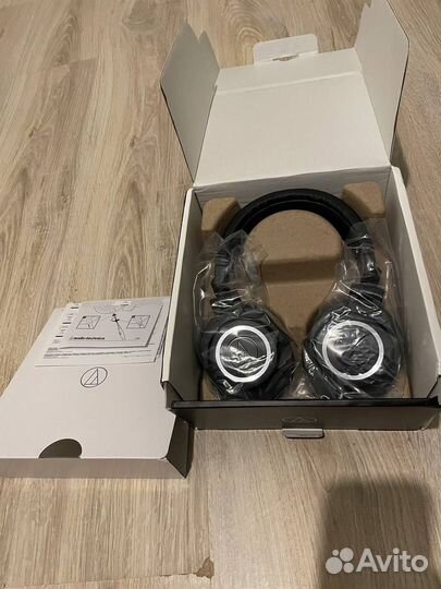 Проводные наушники Audio-Technica ATH-m50x