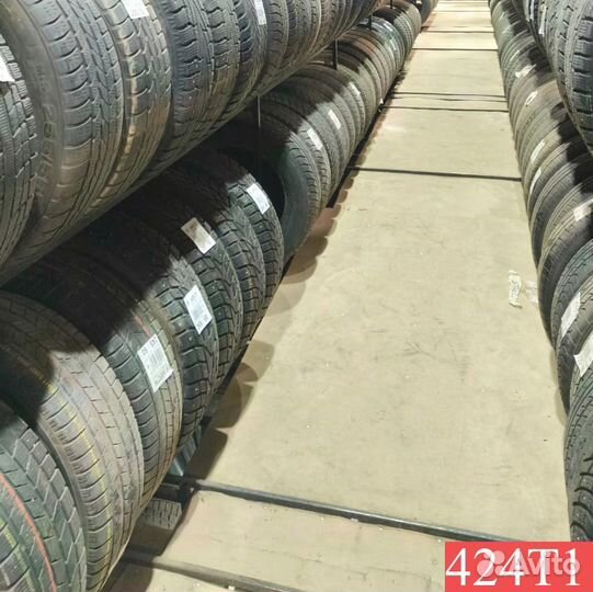 Kumho I'Zen KW31 235/55 R17 100N