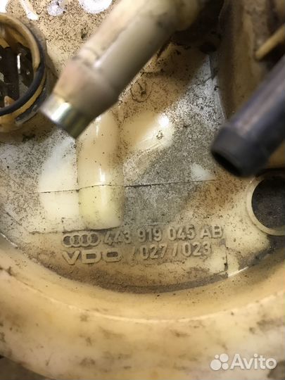 Бензонасос Audi 100 С4