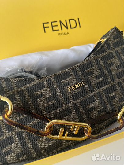 Сумка клатч Fendi новая