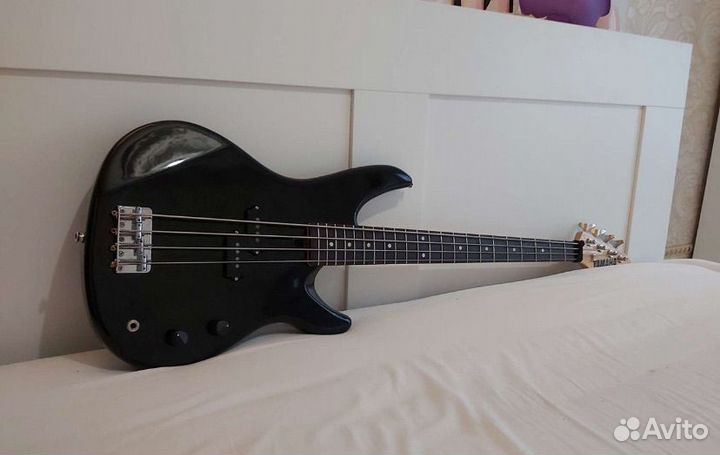 Бас-гитра Yamaha RBX250 1993г