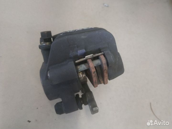 Хонда CBR-600.F3.Суппорт передний левый в сборе