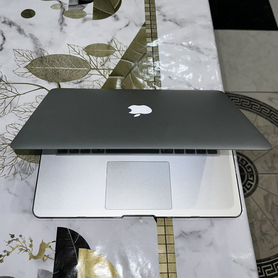 Ноутбук Apple MacBook Air 13