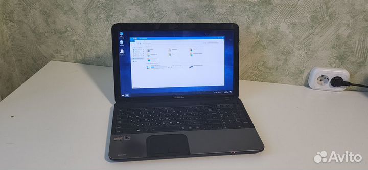 Ноутбук toshiba C850 2 ядра / SSD 128GB /4GB