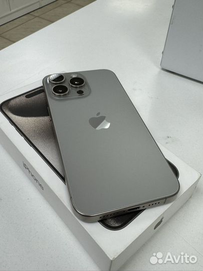 iPhone 15 Pro Max, 256 ГБ