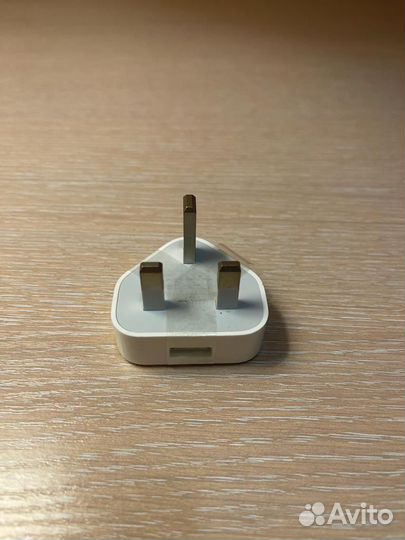 Адаптер Apple