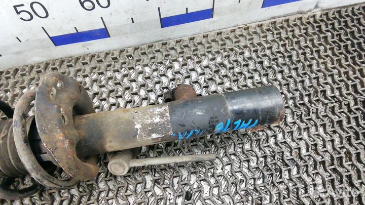 Стойка передняя Volkswagen Scirocco (Mk3) III (200