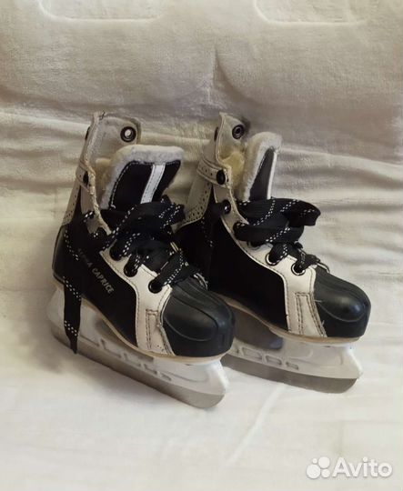 Коньки детские, размер 28