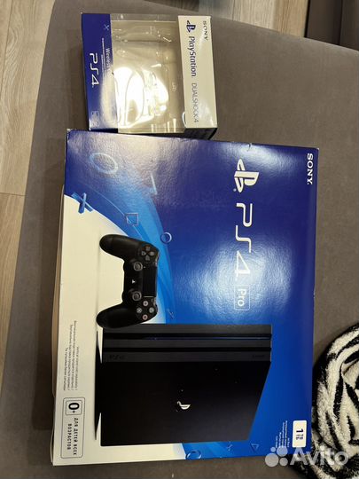 Sony playstation 4 pro 1tb
