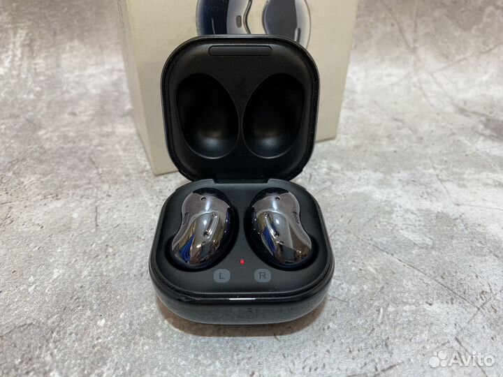 Samsung galaxy buds live