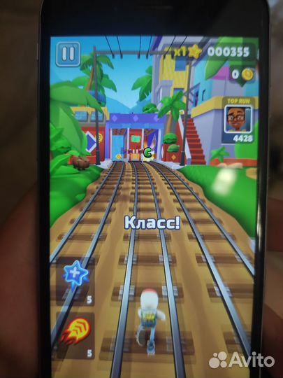 Телефон iPhone 6s