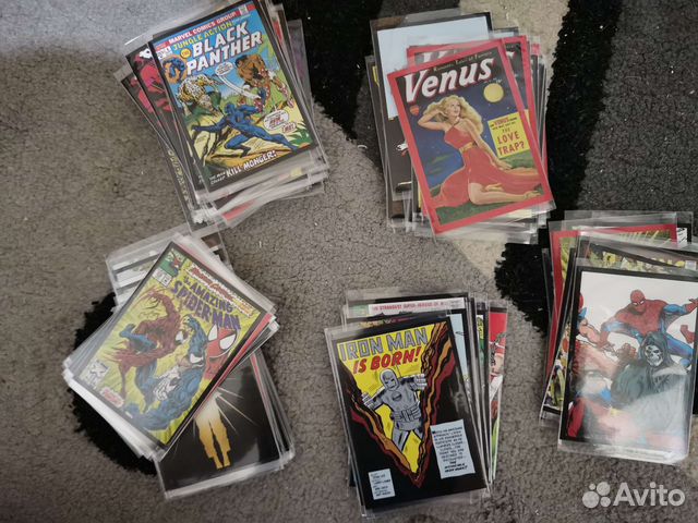 Наклейки Marvel 80 Years