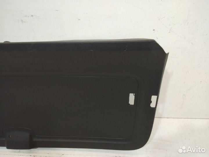 Обшивка крышки багажника задняя Skoda Kodiaq 1