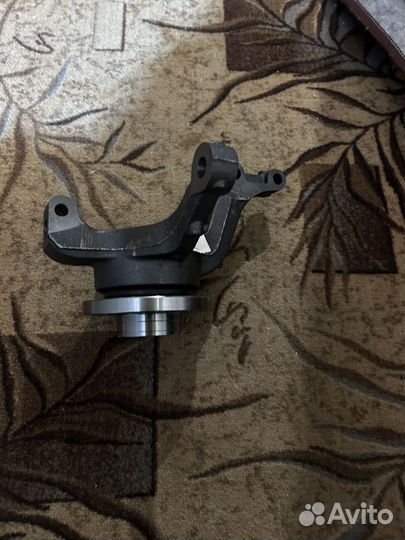 Поворотный кулак renault logan