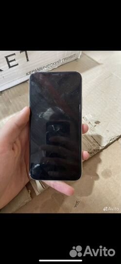 iPhone X, 64 ГБ