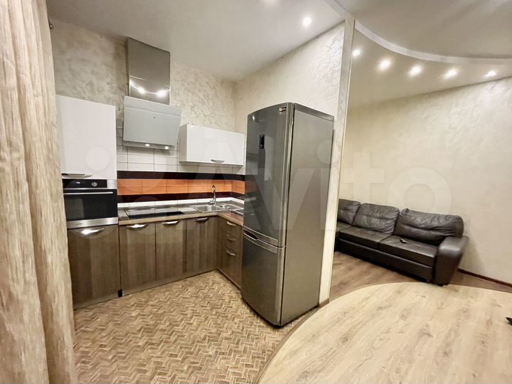 2-к. квартира, 70 м², 4/6 эт.