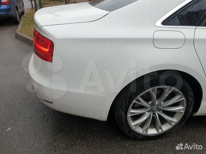 Заднее правое крыло Audi A8 D4