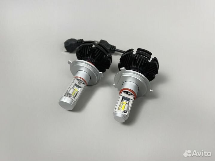 Светодиодные лампы H4 LED 6000 LM X3