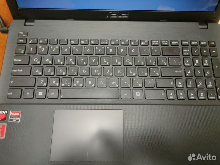 Ноутбук asus