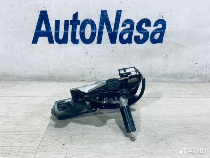 Моторчик стеклоочистителя задний Mitsubishi