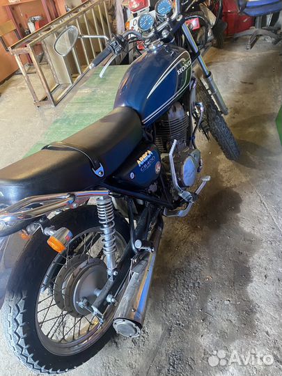 Honda CB400ss