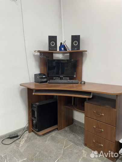 Компьютерный стол бу