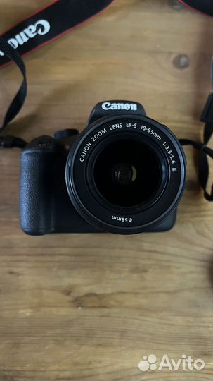 Зеркальный фотоаппарат Canon EOS 1200D