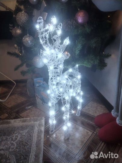 Светодиодный олень