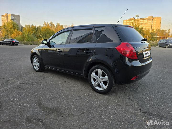 Kia Ceed 1.6 AT, 2009, 258 000 км