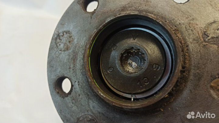 Кулак поворотный задний правый Skoda Octavia (A5