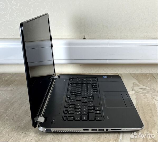 HP Pavilion 17-e073sr (17.3