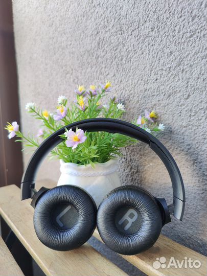 Блютуз наушники JBL 590BT