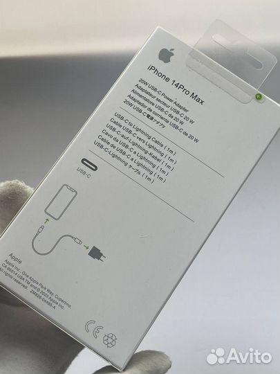 Зарядка на iPhone 20w