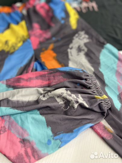 Костюм спортивный на 6-7 лет