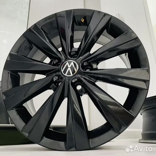 Оригинал Volkswagen Polo Las Minas R16 Skoda Rapid